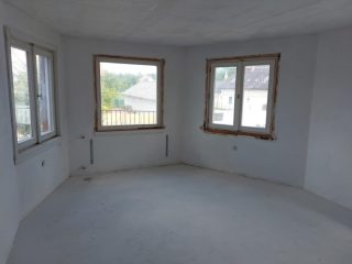 Eladó 310 m²-escsaládi ház Balatonboglár, Családi házas övezet: 150'000'000 Ft