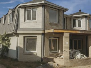 Eladó 310 m²-escsaládi ház Balatonboglár, Családi házas övezet: 150'000'000 Ft