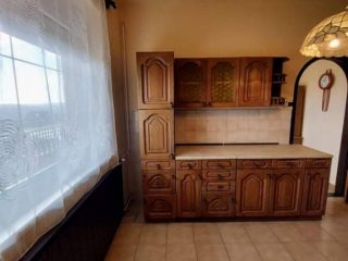 Eladó 320 m²-escsaládi ház Balatonendréd, Balatonendréd utca: 135'000'000 Ft