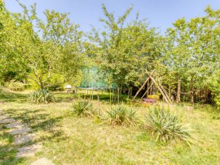Eladó 1421 m²-esmezőgazdasági ingatlan Balatonendréd, Balatonendréd utca: 34'000'000 Ft