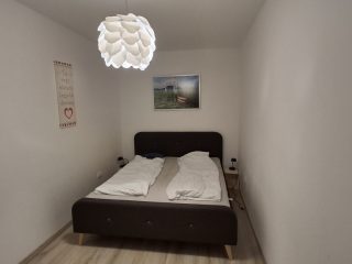 Eladó 49 m²-estársasházi lakás Balatonfenyves, Vízpart: 113'900'000 Ft