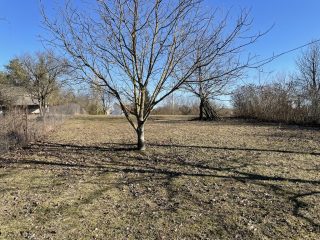 Eladó 1520 m²-estelek Balatonfőkajár, Üdülőövezet: 21'900'000 Ft