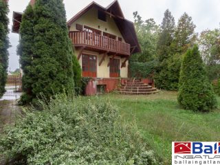 Eladó 330 m²-esegyéb vendéglátó egység Balatonföldvár, Csendes utca: 259'900'000 Ft