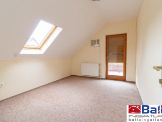 Eladó 330 m²-esegyéb vendéglátó egység Balatonföldvár, Csendes utca: 259'900'000 Ft