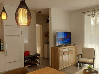 Eladó 57 m²-estársasházi lakás Balatonföldvár, Helka utca: 125'000'000 Ft