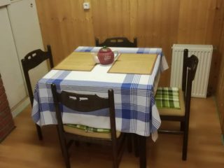 Eladó 83 m²-escsaládi ház Balatonfűzfő, TOBRUK: 55'000'000 Ft