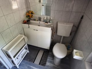 Eladó 115 m²-esikerház Balatonkenese, Panorámás utca: 139'500'000 Ft