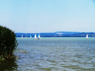 Eladó 400 m²-esüdülő Balatonmáriafürdő, Partközeli utca: 365'000'000 Ft