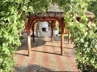 Eladó 75 m²-escsaládi ház Balatonőszöd, -: 65'000'000 Ft