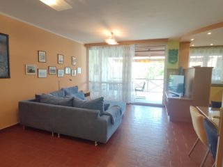 Eladó 95 m²-estársasházi lakás Balatonőszöd, VÍZPART: 147'900'000 Ft