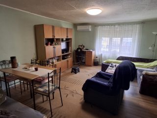 Eladó 70 m²-escsaládi ház Balatonszabadi, Csendes utca: 38'900'000 Ft