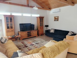 Eladó 138 m²-escsaládi ház Balatonszabadi, Dózsa György út: 135'000'000 Ft