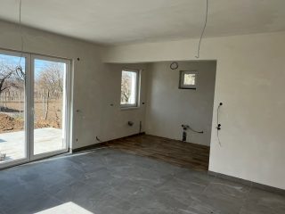 Eladó 70 m²-escsaládi ház Balatonszemes, Helka utca: 79'900'000 Ft