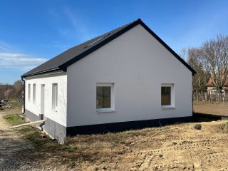 Eladó 70 m²-escsaládi ház Balatonszemes, Helka utca: 79'900'000 Ft