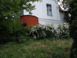 Eladó 300 m²-escsaládi ház Balatonvilágos, Balaton part közeli: 290'000'000 Ft