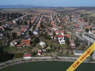 Eladó 40 m²-esüdülő Bánk, Juhász Gyula utca: 35'900'000 Ft