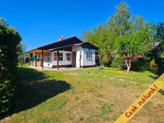 Eladó 45 m²-esüdülő Bánk, Szondi utca: 35'000'000 Ft