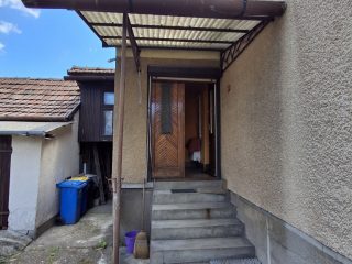 Eladó 85 m²-escsaládi ház Bánréve, Baross G. utca: 19'900'000 Ft