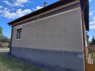 Eladó 85 m²-escsaládi ház Bánréve, Baross G. utca: 19'900'000 Ft