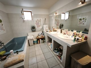 Eladó 130 m²-estársasházi lakás Beloiannisz, Szeptember utca: 62'900'000 Ft