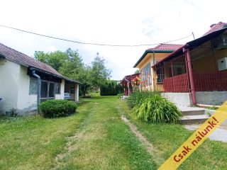 Eladó 100 m²-escsaládi ház Bénye, KOSSUTH LAJOS UTCA utca: 54'900'000 Ft
