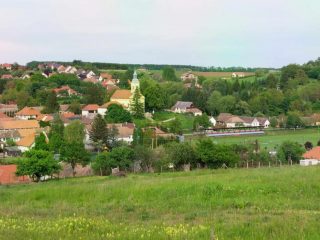 Eladó 1949 m²-estelek Berkenye, Bérc utca: 26'400'000 Ft