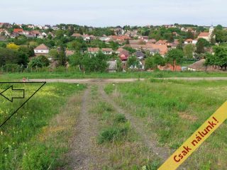 Eladó 1125 m²-estelek Berkenye, Bérc utca: 17'526'000 Ft