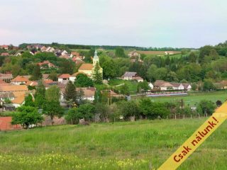 Eladó 1125 m²-estelek Berkenye, Bérc utca: 17'526'000 Ft