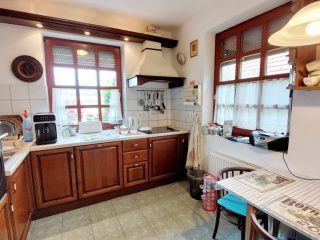 Eladó 240 m²-escsaládi ház Berkenye, Ifjúság útja: 129'900'000 Ft