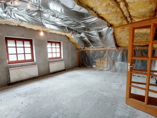 Eladó 240 m²-escsaládi ház Berkenye, Ifjúság útja: 129'900'000 Ft