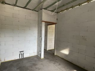 Eladó 155 m²-escsaládi ház Besnyő, Magán utca: 99'900'000 Ft