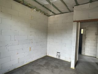 Eladó 155 m²-escsaládi ház Besnyő, Magán utca: 99'900'000 Ft