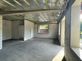 Eladó 155 m²-escsaládi ház Besnyő, Magán utca: 99'900'000 Ft