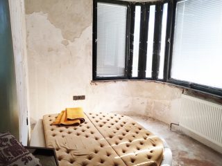 Eladó 400 m²-escsaládi ház Biatorbágy, Füzes patak közelében utca: 215'000'000 Ft