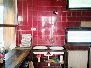 Eladó 400 m²-escsaládi ház Biatorbágy, Füzes patak közelében utca: 215'000'000 Ft