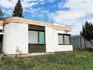 Eladó 400 m²-escsaládi ház Biatorbágy, Füzes patak közelében utca: 215'000'000 Ft