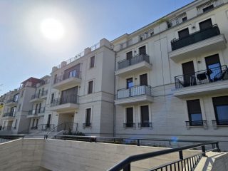 Kiadó 95 m²-estársasházi lakás Biatorbágy, Kőris utca: 399'000 Ft