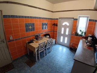 Eladó 55 m²-esházrész Biatorbágy, Nyugodt utca: 51'900'000 Ft