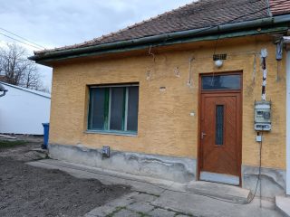 Eladó 70 m²-essorház Biatorbágy, Szent l utca: 36'000'000 Ft