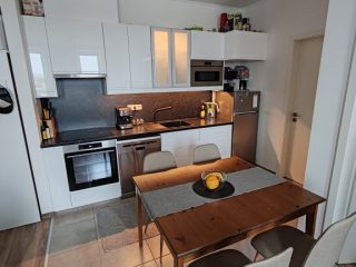 Kiadó 52 m²-estársasházi lakás Biatorbágy, Tópark: 290'000 Ft