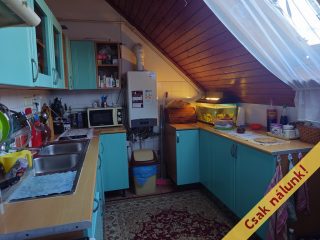 Eladó 211 m²-escsaládi ház Bodajk, Petőfi Sándor utca: 76'000'000 Ft