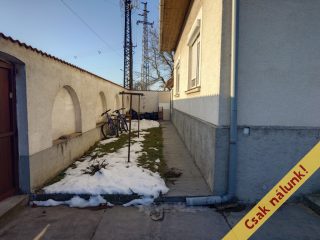 Eladó 211 m²-escsaládi ház Bodajk, Petőfi Sándor utca: 76'000'000 Ft