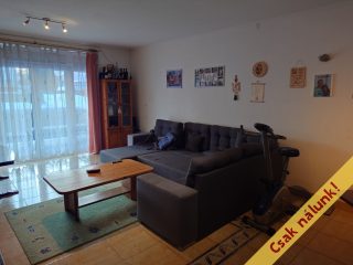 Eladó 188 m²-escsaládi ház Bodajk, Petőfi Sándor utca: 120'000'000 Ft