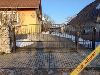 Eladó 188 m²-escsaládi ház Bodajk, Petőfi Sándor utca: 120'000'000 Ft