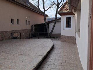 Eladó 380 m²-escsaládi ház Bogács, Táncsics M út: 62'000'000 Ft