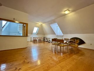 Eladó 330 m²-escsaládi ház Budakalász (Budakalász) , Budakalász: 209'000'000 Ft