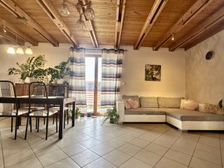 Eladó 180 m²-estársasházi lakás Budakalász, Budakalász: 138'000'000 Ft