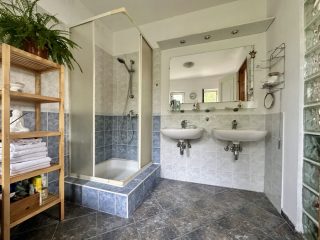 Eladó 180 m²-estársasházi lakás Budakalász, Budakalász: 138'000'000 Ft