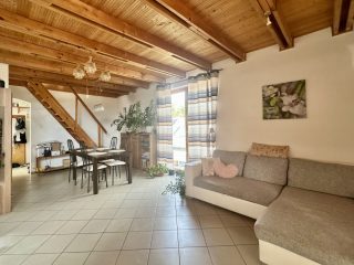 Eladó 180 m²-estársasházi lakás Budakalász, Budakalász: 138'000'000 Ft