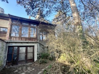 Eladó 140 m²-escsaládi ház Budakalász, Pomázi út: 199'000'000 Ft